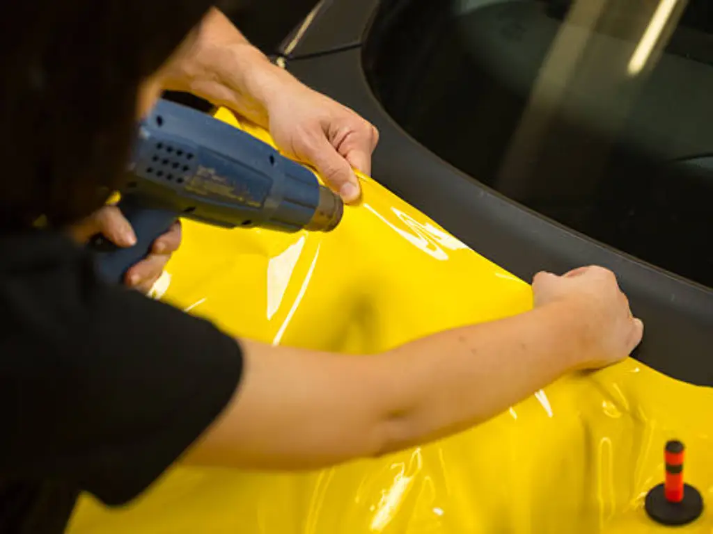 how much vinyl to wrap a car6